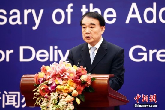 外交部副部长李保东致辞